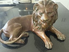 Bronze lion sculpture d'occasion  Expédié en Belgium