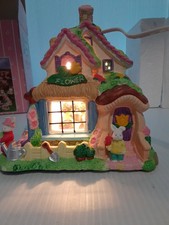 Cottondale Cottages Floricultura Com Cena Interior 2002 Lojas Jo-Ann Exclusivas  comprar usado Cottondale Cottages Floricultura Com Cena Interior 2002 Lojas Jo-Ann Exclusivas  comprar usado  Enviando para Brazil