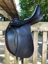 Selle dressage prestige d'occasion  Pamfou