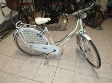 Bicicletta olandese bianca usato  Formigine