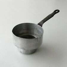 Ancienne casserole spéciale d'occasion  Saint-Sorlin-en-Valloire