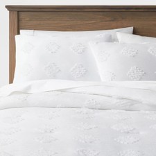 Threshold tufted comforter for sale  USA