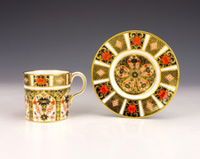 Porcelana Royal Crown Derby 1128 padrão Imari antigo - xícara de café e pires, usado comprar usado  Enviando para Brazil