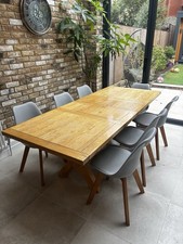 Solid oak table for sale  BROMLEY