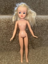 Vintage pedigree 1982 for sale Vintage pedigree 1982 for sale  STOCKBRIDGE