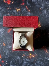Jolie montre femme d'occasion  Laventie