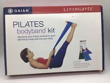 Kit de treino vintage GAIAM Pilates bodyband tonificação com vídeo VHS e 3 bandas comprar usado  Enviando para Brazil