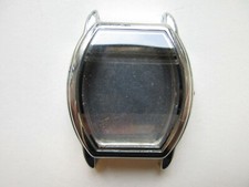 Tonneau shaped wrist d'occasion  Expédié en Belgium