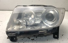 Faro anteriore sinistro usato  Italia