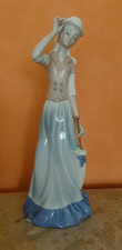 Personnage figurine femme d'occasion  Pontivy