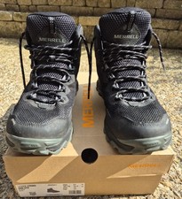 Nearly new merrell for sale  HEMEL HEMPSTEAD