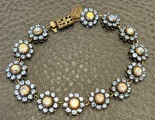 Linda pulseira floral delicada Liz Palacios azul AB cristais Swarovski 7,25”, usado comprar usado Linda pulseira floral delicada Liz Palacios azul AB cristais Swarovski 7,25”, usado comprar usado  Enviando para Brazil