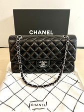 Chanel sac timeless d'occasion  Les Mureaux