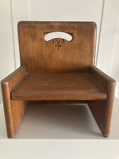 Cadeira de madeira dos anos 1960 para criança com alça design esculpido pequeno comprar usado  Enviando para Brazil