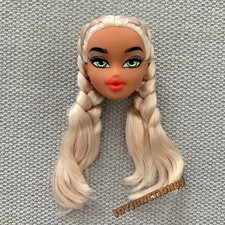 Bratz Girl VFiles Bratz Vee 2015 Głowa Rzeźba Moda Kolekcjoner Figurka Model, używany na sprzedaż  Wysyłka do Poland