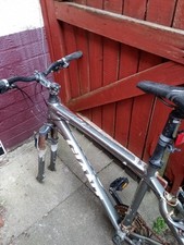 Giant roam road for sale  HULL