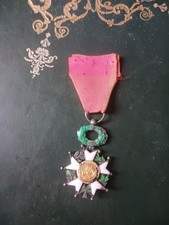 Médaille ancienne ruban d'occasion  Vailly-sur-Aisne