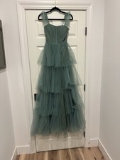Tulle tiered line for sale  Lake Arrowhead