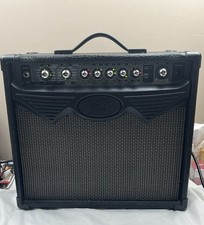 Peavey VYPYR 15 Watts Modelagem Efeitos Amplificador de Guitarra Elétrica FRETE GRÁTIS! comprar usado  Enviando para Brazil