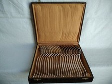 Menagere. metal argente. d'occasion Menagere. metal argente. d'occasion  Castelnau-Magnoac