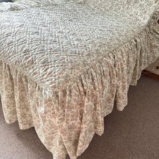 Vintage quilted single for sale Vintage quilted single for sale  UK