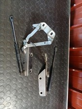 Cerniere cofano anteriore usato Cerniere cofano anteriore usato  Campagnano di Roma