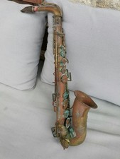 Saxophone ancien d'occasion  Sainte-Mère-Église