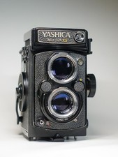 Read yashica mat for sale  Tyrone