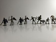 Alte plastikfiguren soldaten gebraucht kaufen  Herbrechtingen
