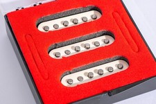 Captadores de bobina única Fender Japan MIJ Stratocaster 'vintage spec'd' NOVO comprar usado  Enviando para Brazil