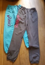 Joggings asics d'occasion  Le Rouget