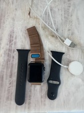 Apple Watch Series 3 42mm estojo de alumínio com pulseira esportiva - cinza espacial/preto comprar usado Apple Watch Series 3 42mm estojo de alumínio com pulseira esportiva - cinza espacial/preto comprar usado  Enviando para Brazil