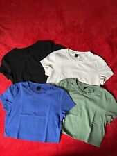 Crop top d'occasion  Fontaine-le-Bourg