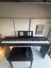 piano yamaha d'occasion  Expédié en Belgium