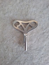 Ancienne cle pendule d'occasion Ancienne cle pendule d'occasion  Prissé