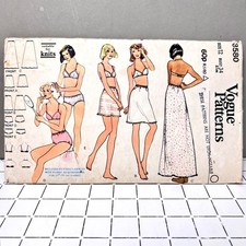 Vintage vogue 8580 for sale  BRIGHTON
