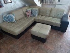 Divano pelle usato usato Divano pelle usato usato  Caltanissetta