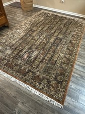design floral beautiful rug for sale  Buda