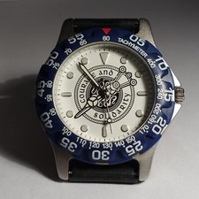Montre design sport d'occasion  Bourganeuf