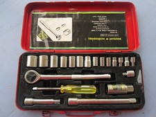 Coffret douilles cliquet d'occasion  Chauriat