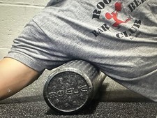 Usado, Rolo de espuma de massagem Rogue Fitness preto de alta densidade 18"" comprar usado  Enviando para Brazil