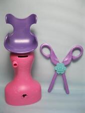Boneca Barbie Salão de Beleza Surpresa Spa Loja CORTE E ESTILO CADEIRA/CRIANÇA TAMANHO TESOURA comprar usado  Enviando para Brazil