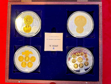 Set medaglie proof usato Set medaglie proof usato  Vittoria