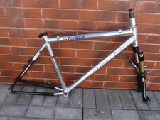 Set telaio mtb usato  Spedire a Italy