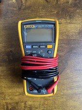 Usado, Multímetro True RMS Fluke 117 comprar usado Usado, Multímetro True RMS Fluke 117 comprar usado  Enviando para Brazil