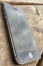 unlocked iphone se 32gb for sale  Portland