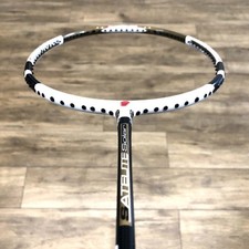 Célèbre modèle babolat d'occasion  Expédié en France