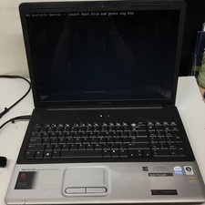 15.6 laptop compaq d'occasion  Expédié en Belgium
