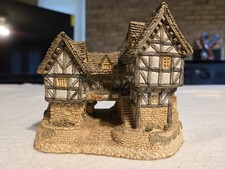 Tudor manor house for sale Tudor manor house for sale  Conover