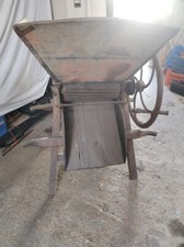 Fouloir ancien raisin d'occasion  Serres